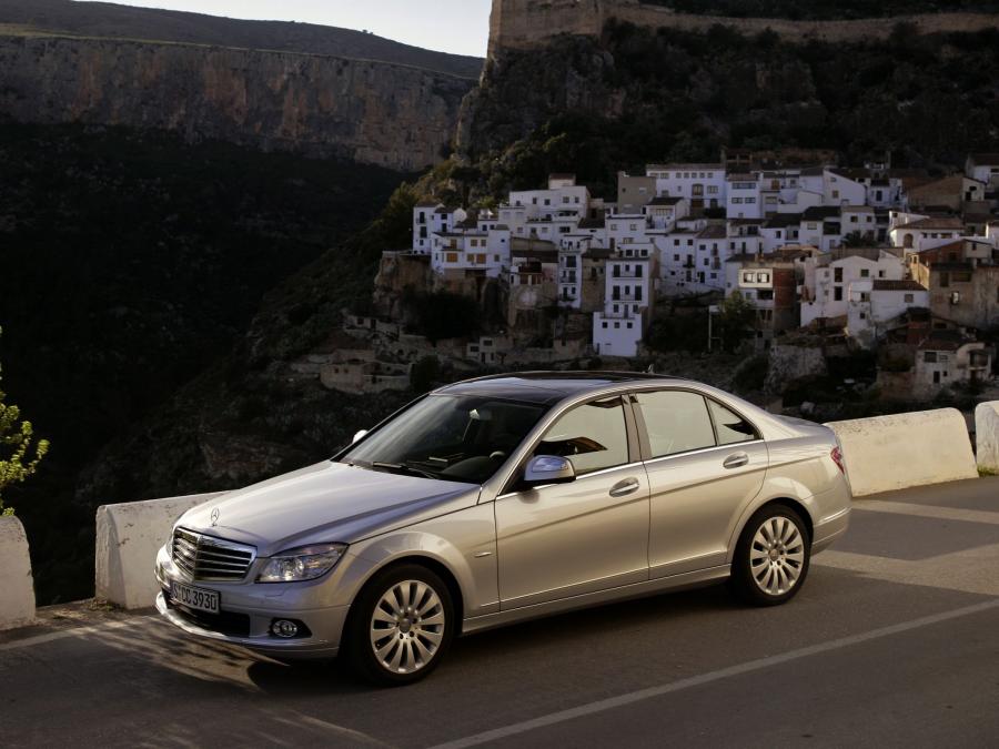  Mercedes-Benz C350 2007 года  (фото 20 из 25)